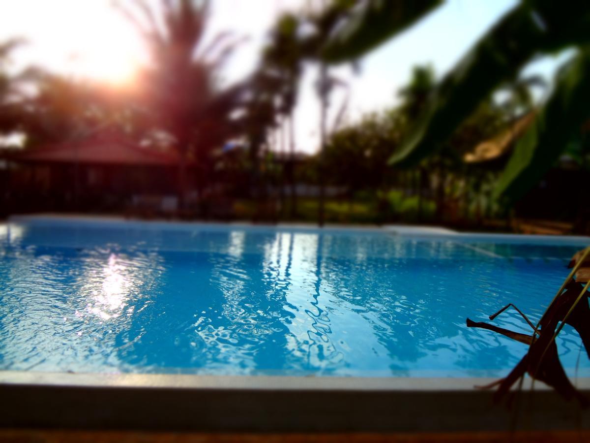 Aquatica Resorts & Spa Morjim Buitenkant foto