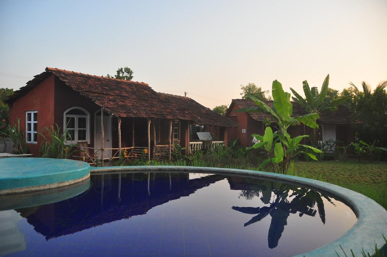 Aquatica Resorts & Spa Morjim Buitenkant foto