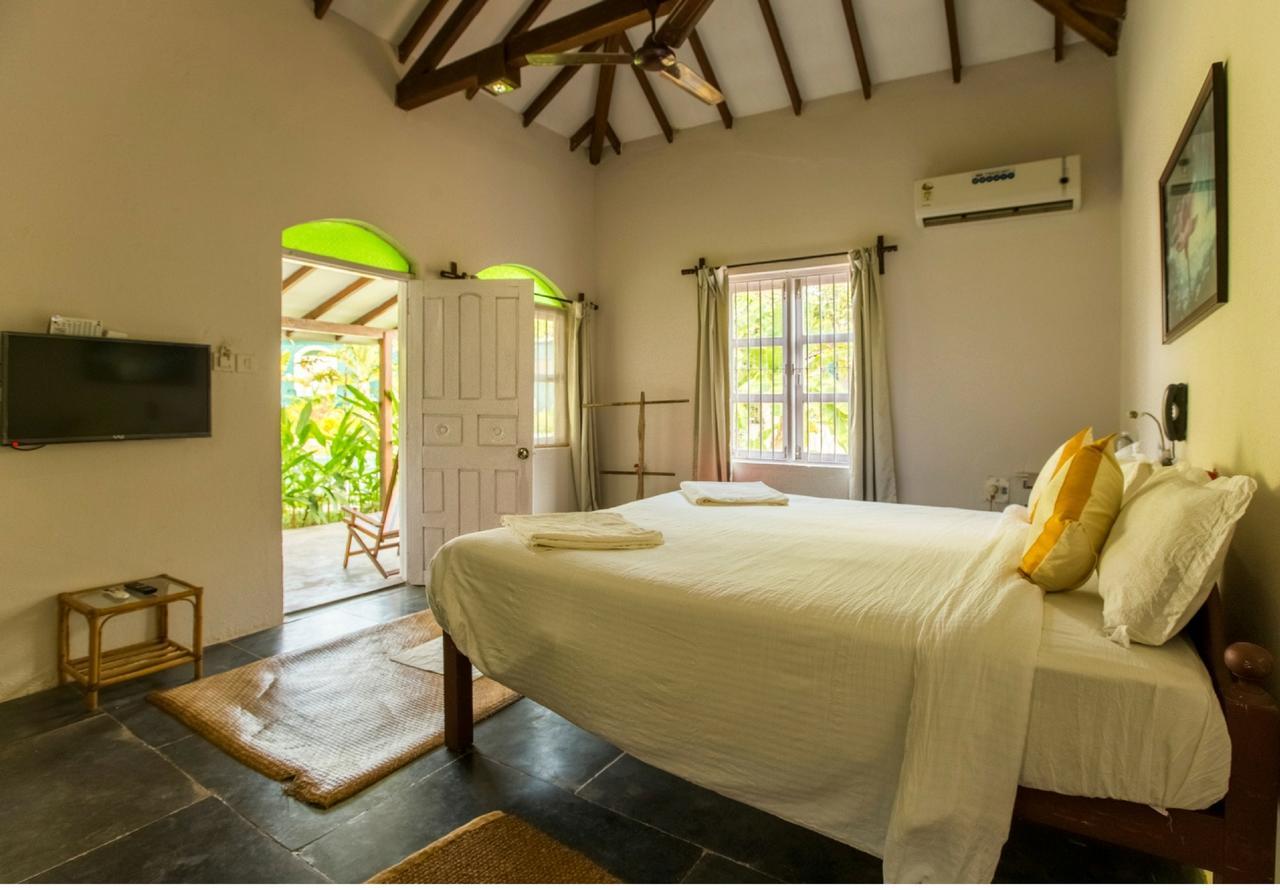 Aquatica Resorts & Spa Morjim Buitenkant foto