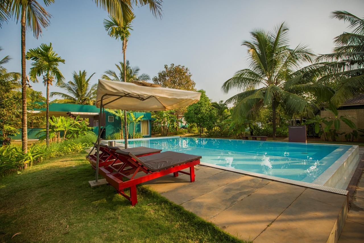 Aquatica Resorts & Spa Morjim Buitenkant foto